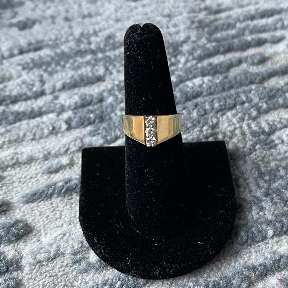 Sterling Silver With Gold Plate with 3 Cubic‎ Zirconia Ring Setting Size: 7